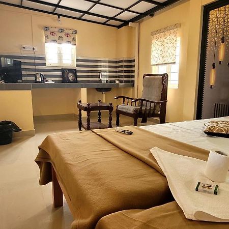 Frangipani Holiday Home Fort Kochi Exterior foto