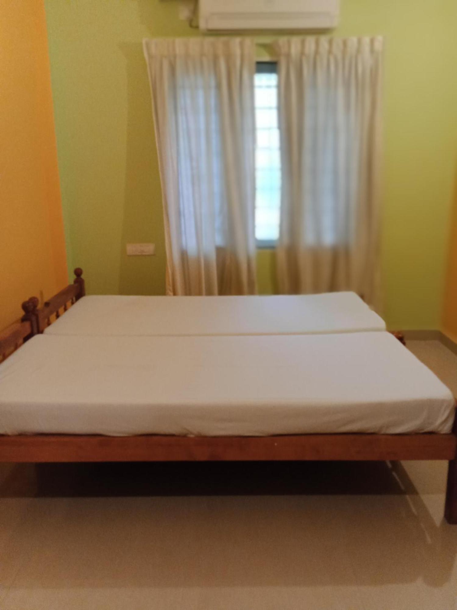 Frangipani Holiday Home Fort Kochi Exterior foto