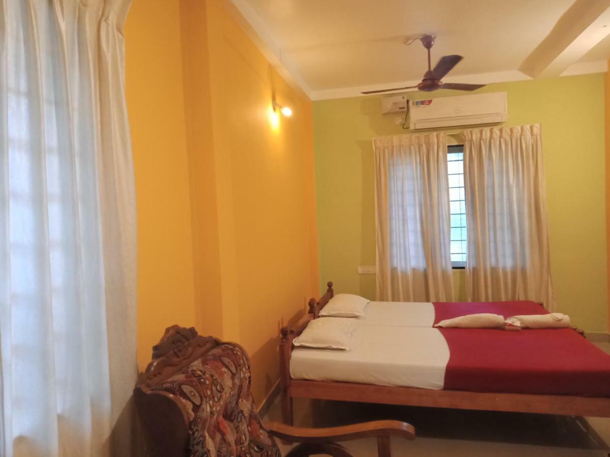 Frangipani Holiday Home Fort Kochi Exterior foto